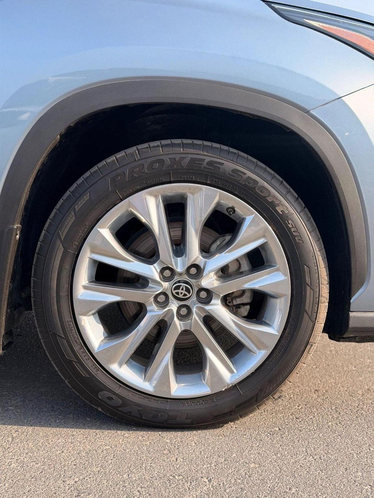 Toyota Highlander Hybrid Platinum 2.5L | 360 camera, panoramic , head up display-11-11