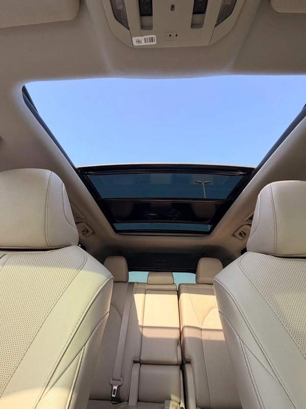 Toyota Highlander Hybrid Platinum 2.5L | 360 camera, panoramic , head up display