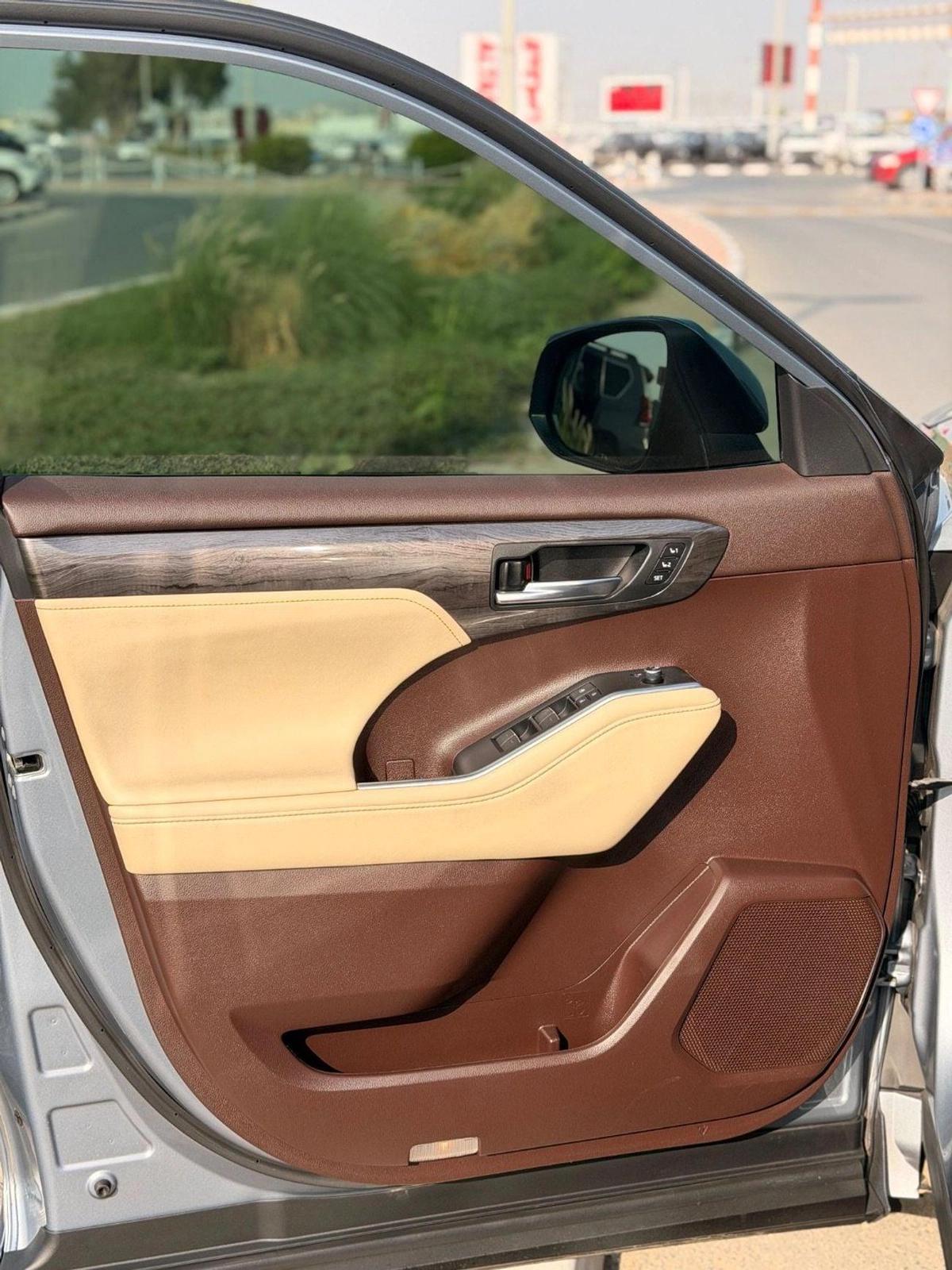 Toyota Highlander Hybrid Platinum 2.5L | 360 camera, panoramic , head up display-20-20