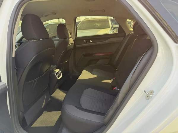 KIA K5 —2021–GCC—FREE ACCIDENT—LOW MILAGE—EXCELLENT CONDITION
