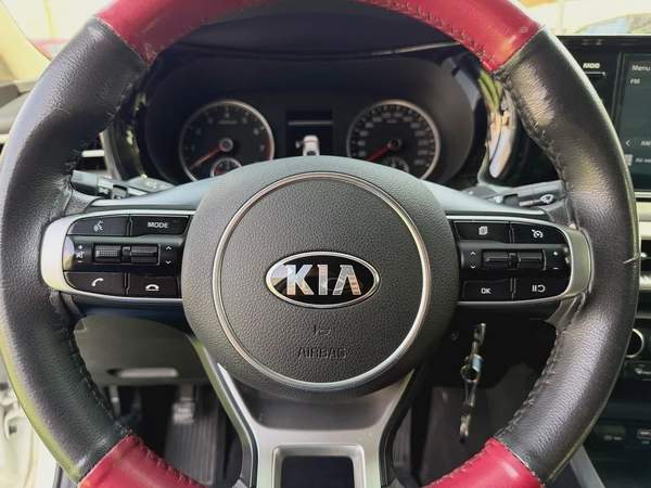 KIA K5 —2021–GCC—FREE ACCIDENT—LOW MILAGE—EXCELLENT CONDITION