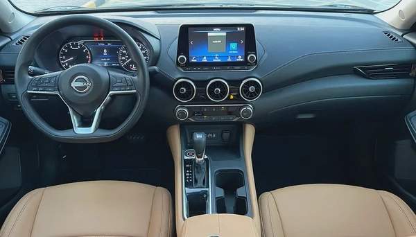 NISSAN - SENTRA - 2024 - SV - 2,0L - AMERICAN SPECS VERY GOOD CONDITION