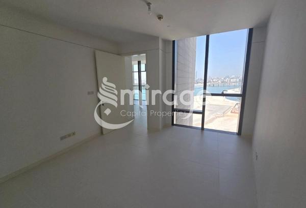 Big Balcony | Modern 1BR | Premium Location