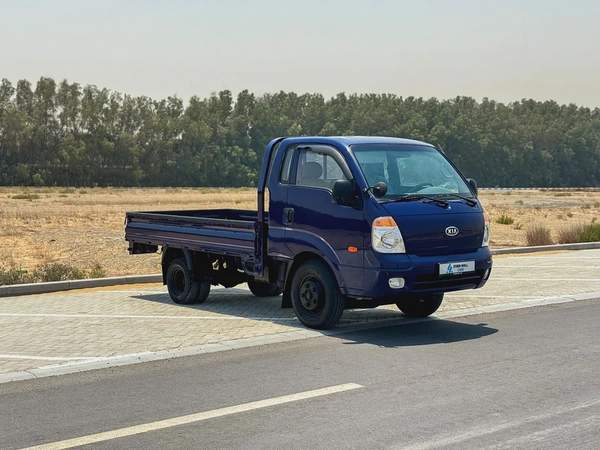 2011 Kia Bongo Cargo Pick Up - 2.7L RWD 4 cylinder - diesel engine - 5 speed MT - Book now!