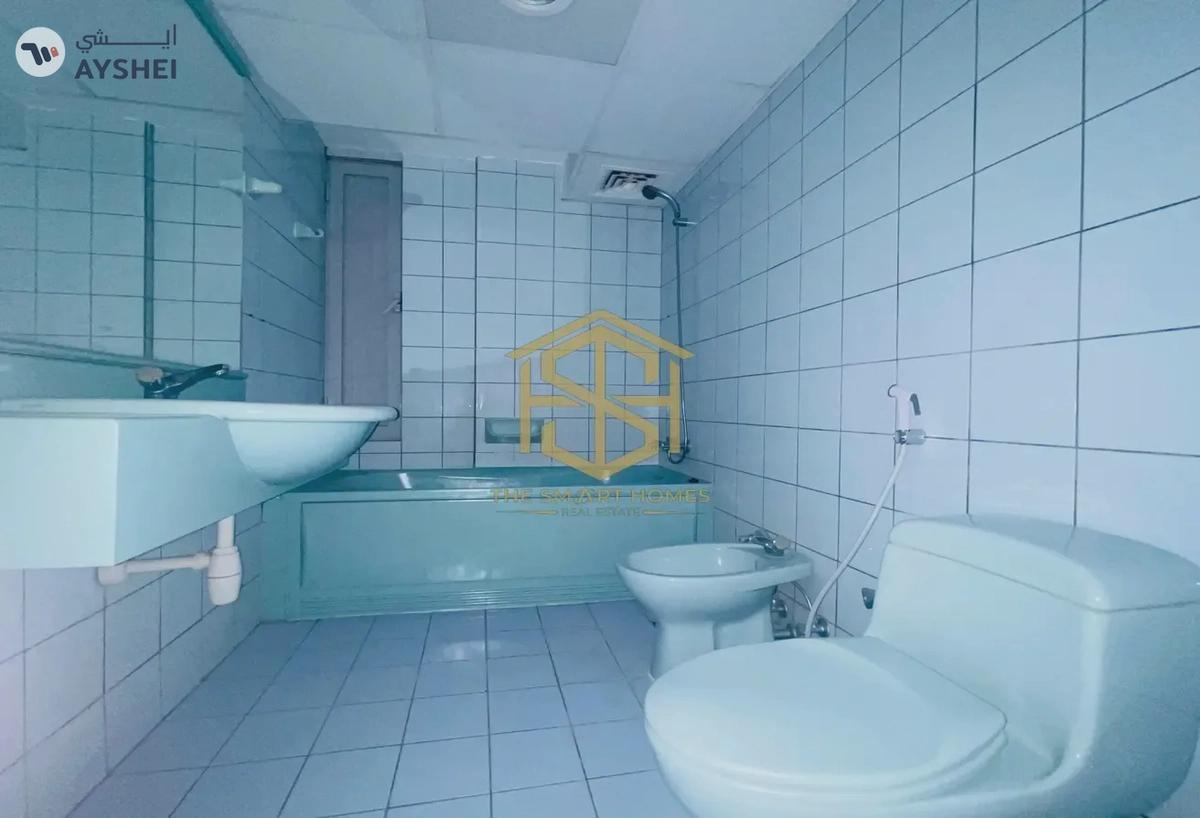 APARTMENT FOR RENT IN AL KHALEEJ CENTRE AREA, AL RAFFA-5-5