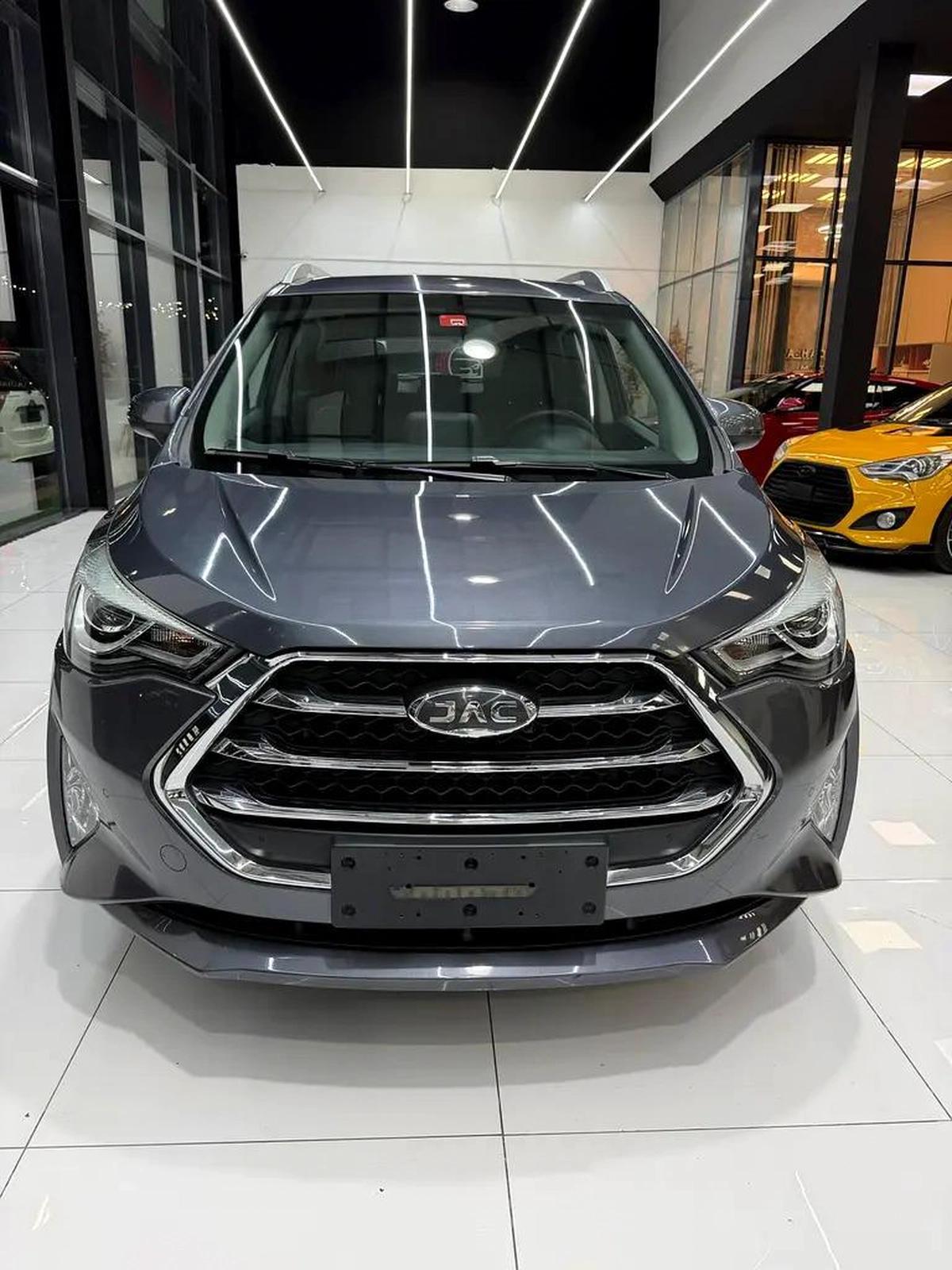 JAC JS3 Luxury 2023 - GCC Specs - full option-1-1