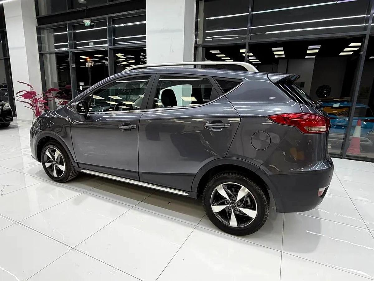 JAC JS3 Luxury 2023 - GCC Specs - full option-2-2