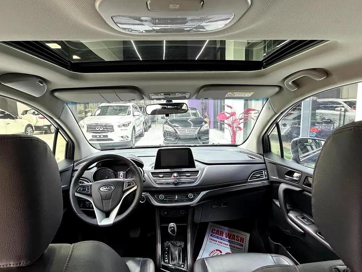 JAC JS3 Luxury 2023 - GCC Specs - full option-4-4