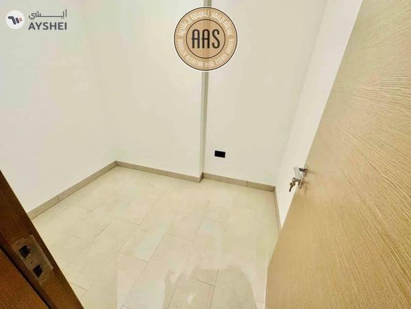 Fully furnished 1bedroom •• with maid room •• burj khalifa view •• hot offer