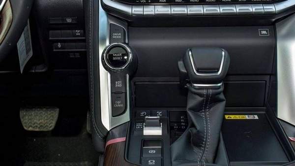 Toyota Land Cruiser GXR2 3.3L