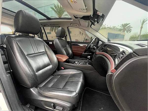 GAC GS8 320T i-4WD Turbo 2019 - GCC Specs - Well Maintained | WARRANTY+SERVICE