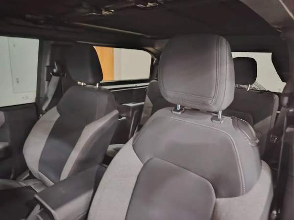 2023 Ford Bronco Base - American Specs - Like New!