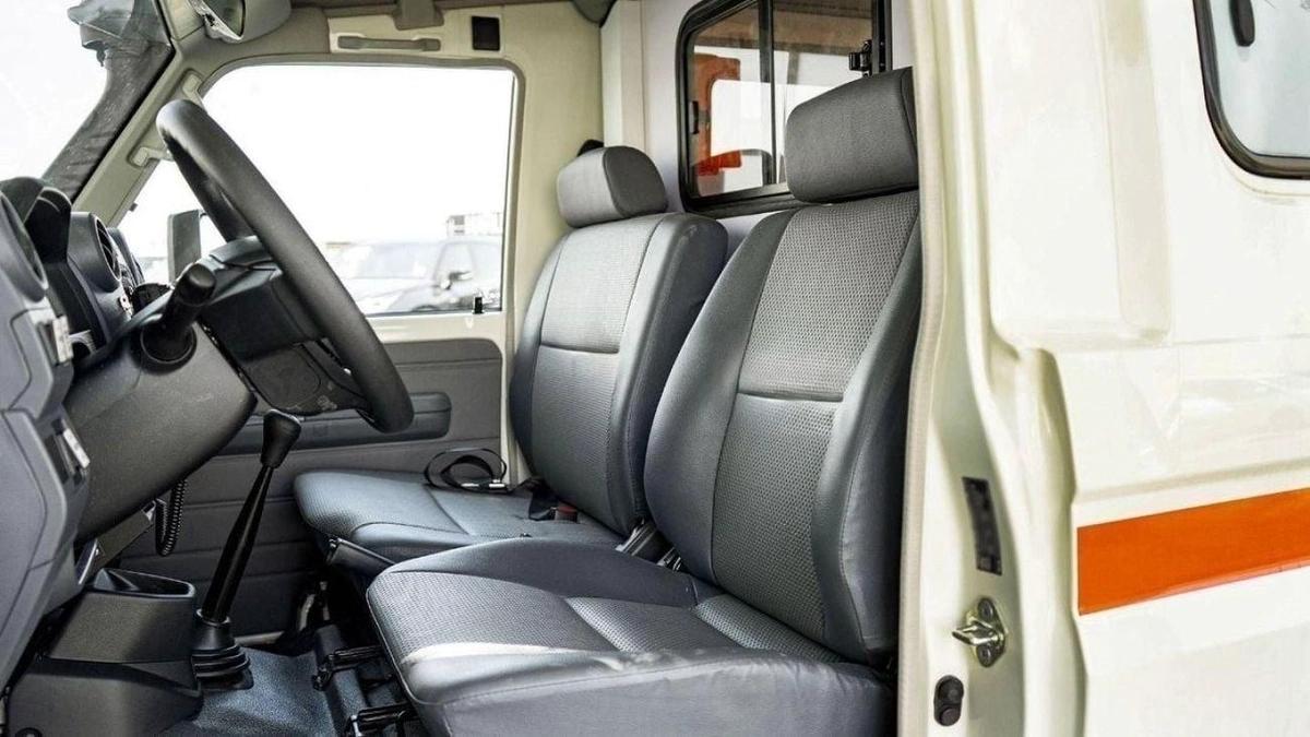 Toyota Land Cruiser 70 AMBULANCE LC78 4.2D MT MY2024-14-14