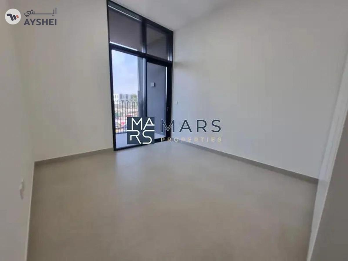 Brand New l 3BHK In Masaar l First Living-4-4
