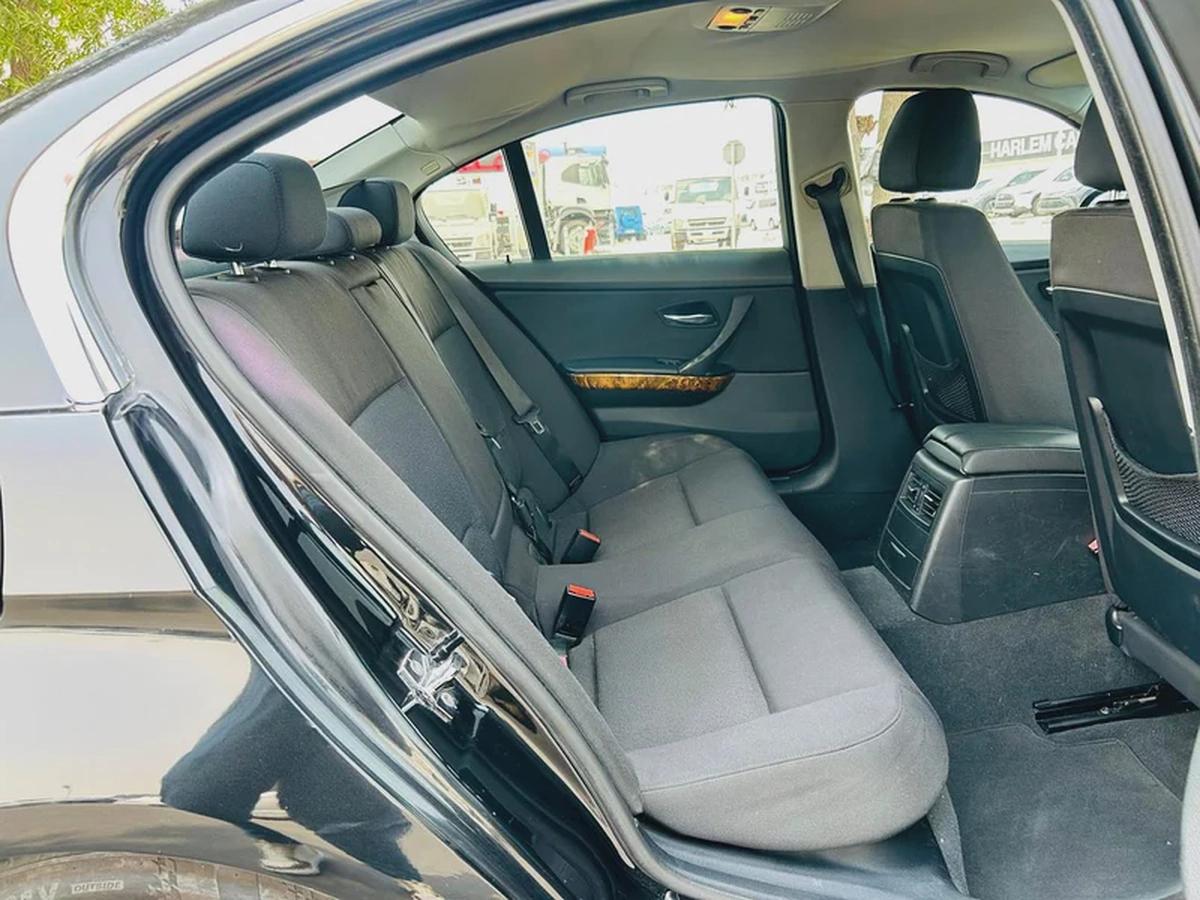 BMW 323i | 2006 | CLEAN TITLE | FRESH JAPAN IMPORT-11-11