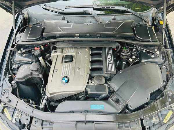 BMW 323i | 2006 | CLEAN TITLE | FRESH JAPAN IMPORT