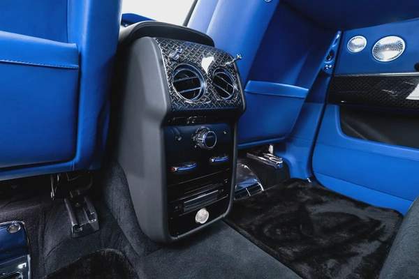 2020 ROLLS ROYCE CULLINAN BY MANSORY | GCC | | FULL CARBON