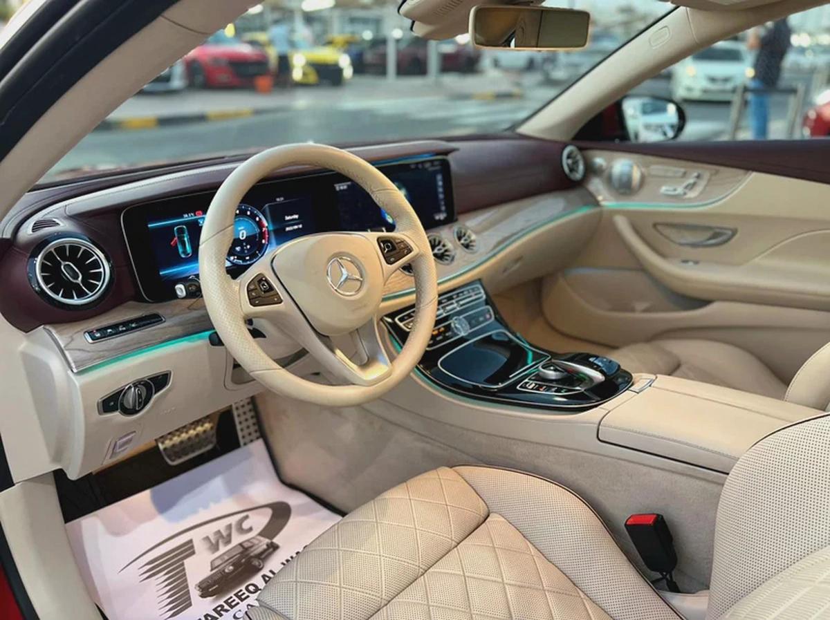 Mercedes-Benz E-Class E 400-6-6