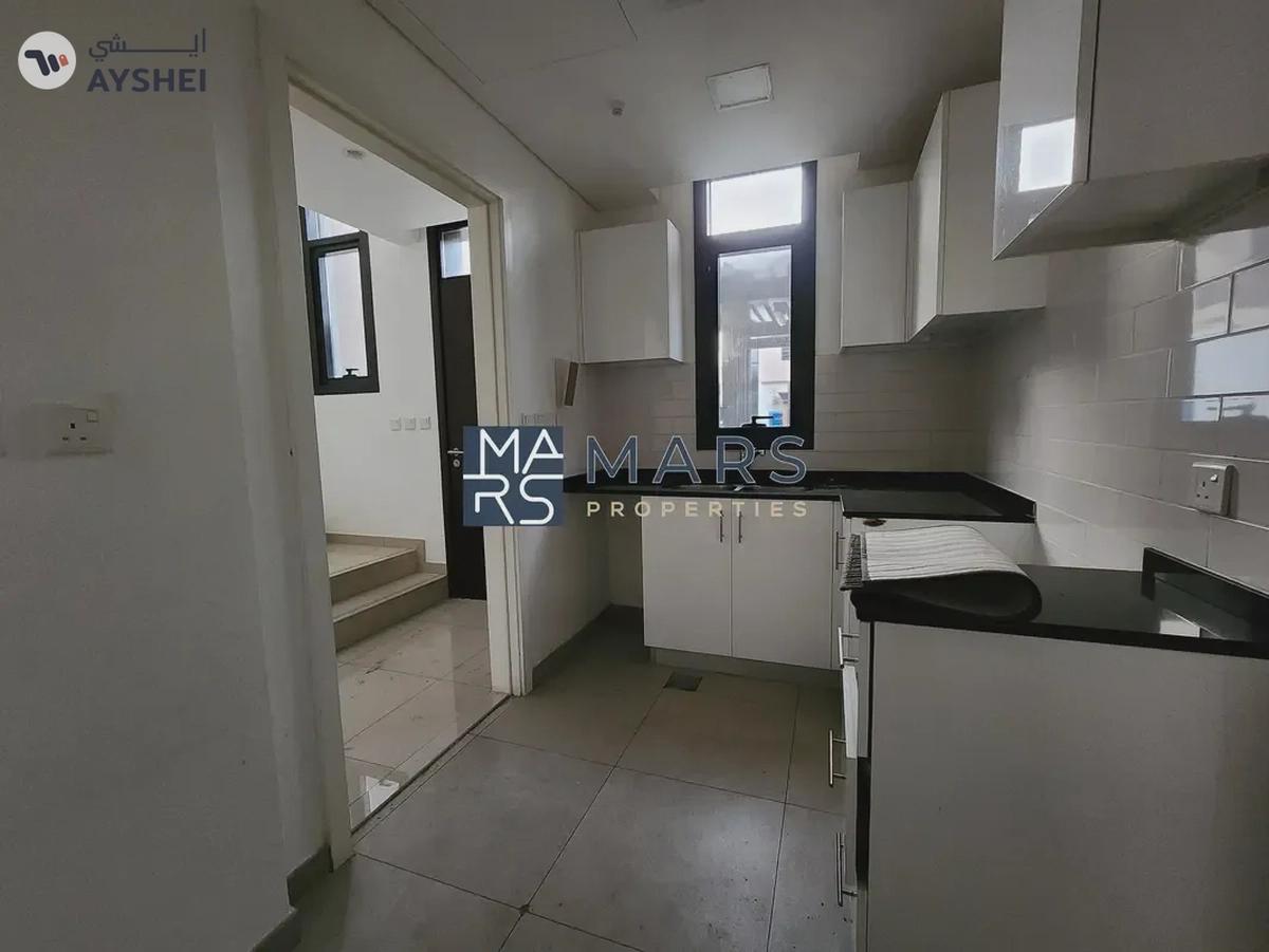 ๐2BHK Corner ๐ Bigger Layout ๐ | 2 Master Rooms ๐๏ธ | In Community๐-14-14