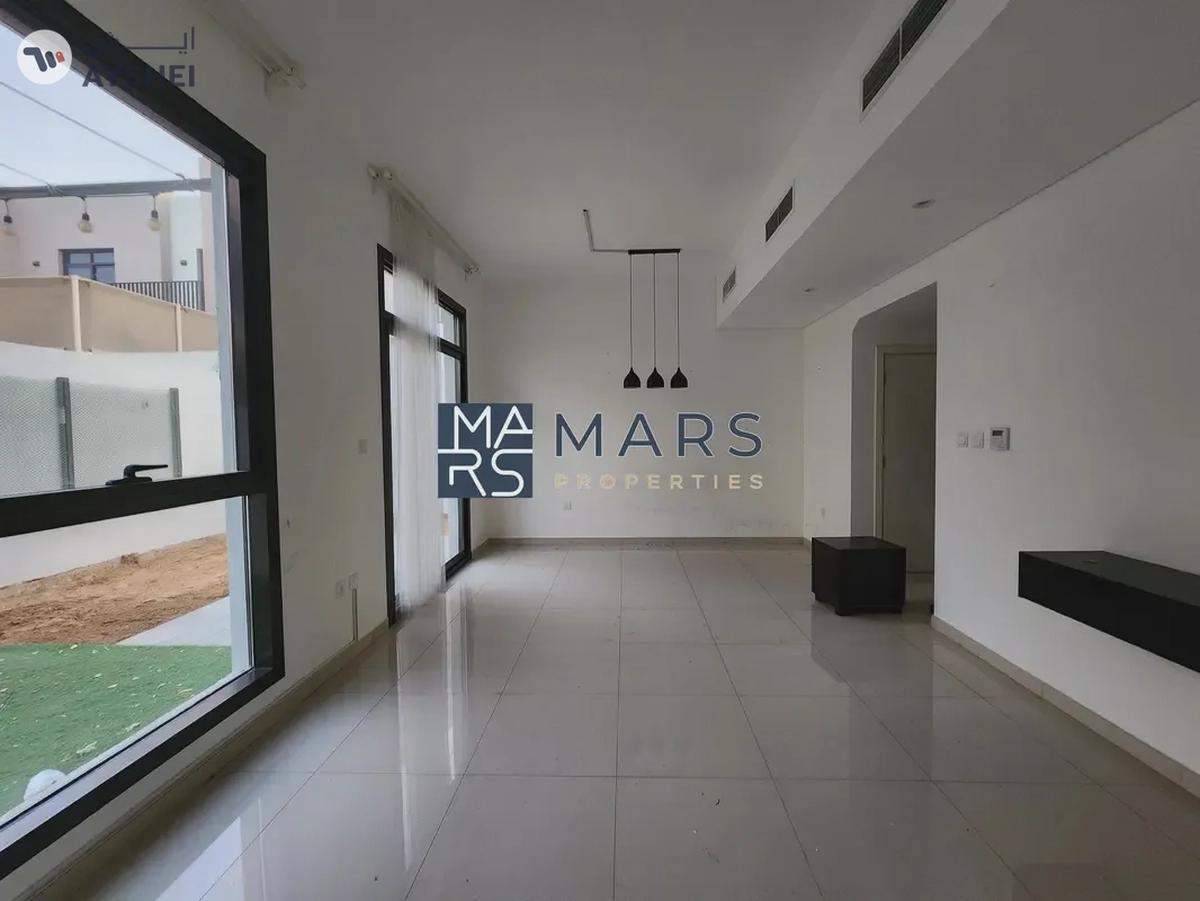 ๐2BHK Corner ๐ Bigger Layout ๐ | 2 Master Rooms ๐๏ธ | In Community๐-8-8