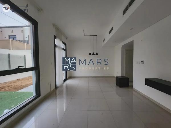 ๐2BHK Corner ๐ Bigger Layout ๐ | 2 Master Rooms ๐๏ธ | In Community๐