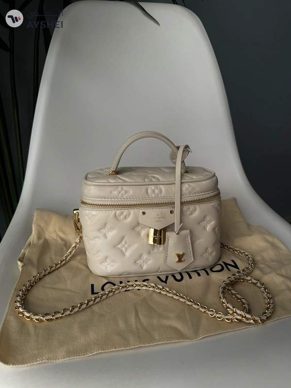 Louis Vuitton bag