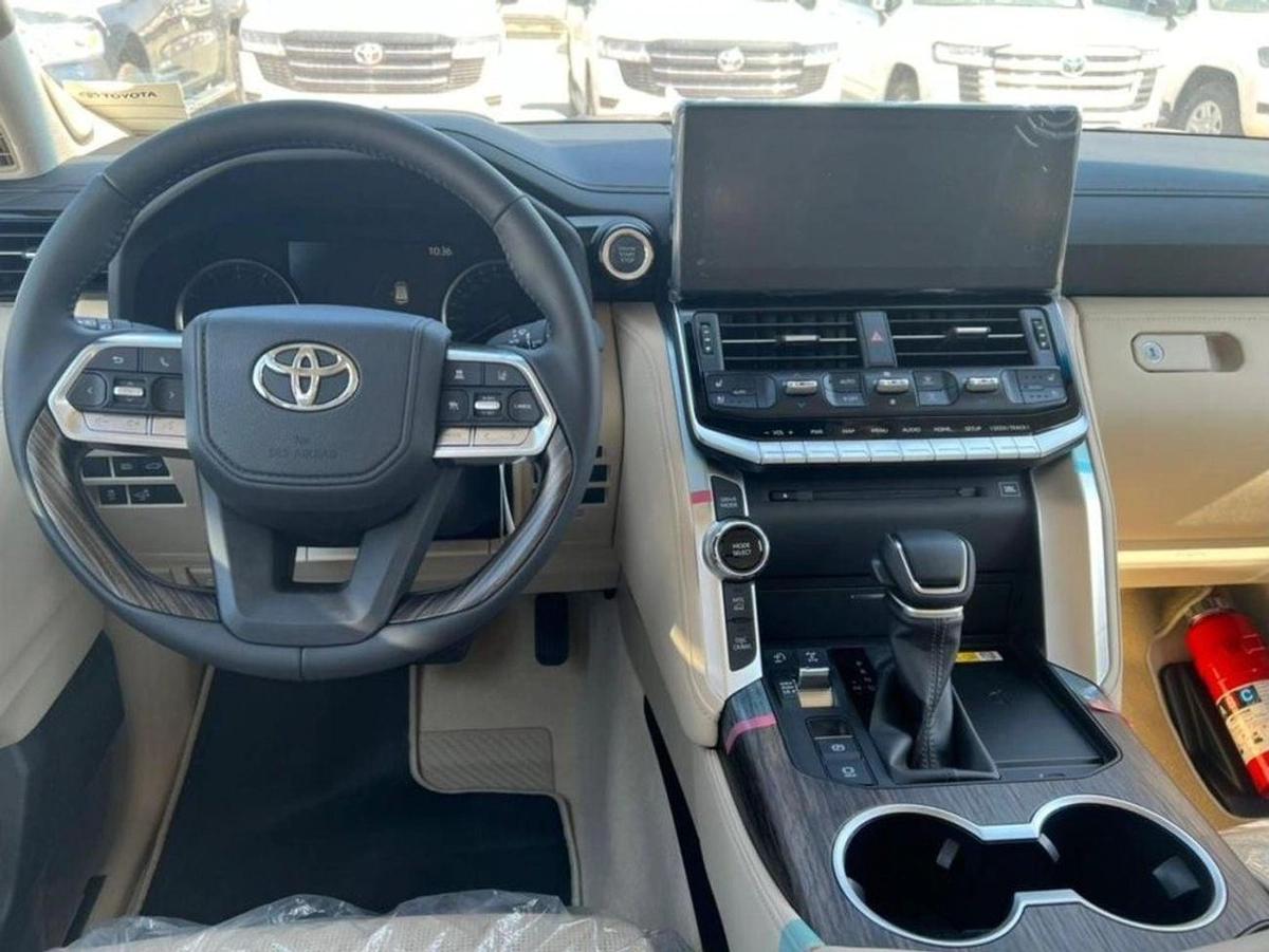 Toyota Land Cruiser Toyota Land Cruiser VXR 3.5L Twin turbo-7-7