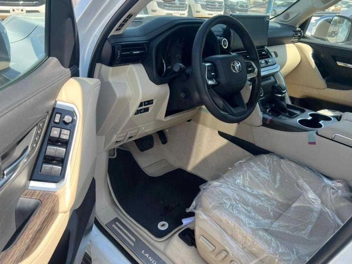 Toyota Land Cruiser Toyota Land Cruiser VXR 3.5L Twin turbo-8-8