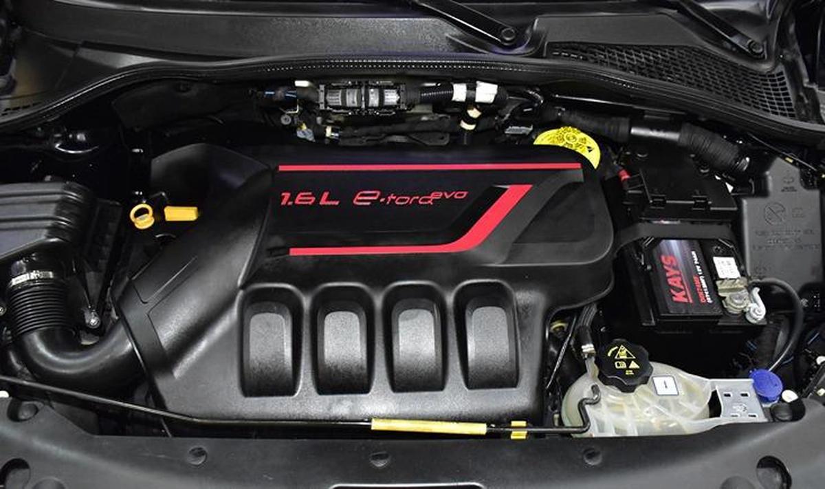 Dodge Neon ( 2017 Model ) in Black Color GCC Specs-6-6