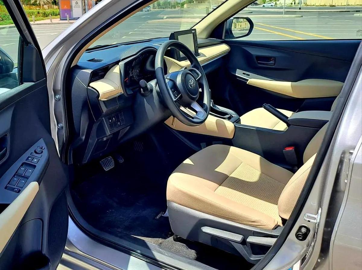 TOYOTA YARIS 2023 1.5L GCC (670/-MONTHLY)-9-9