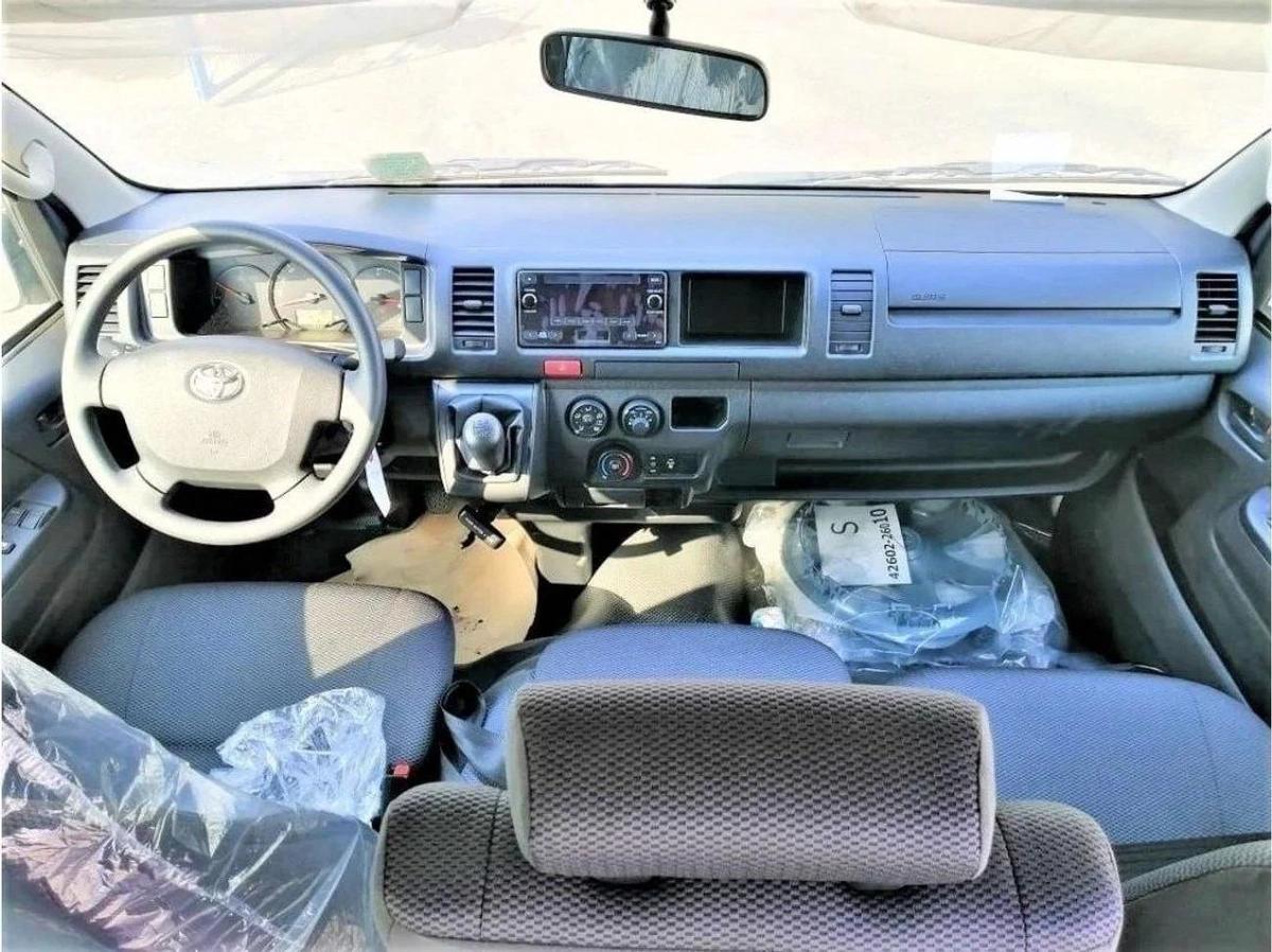 Toyota Hiace 2.5 engine // 2023 model-5-5