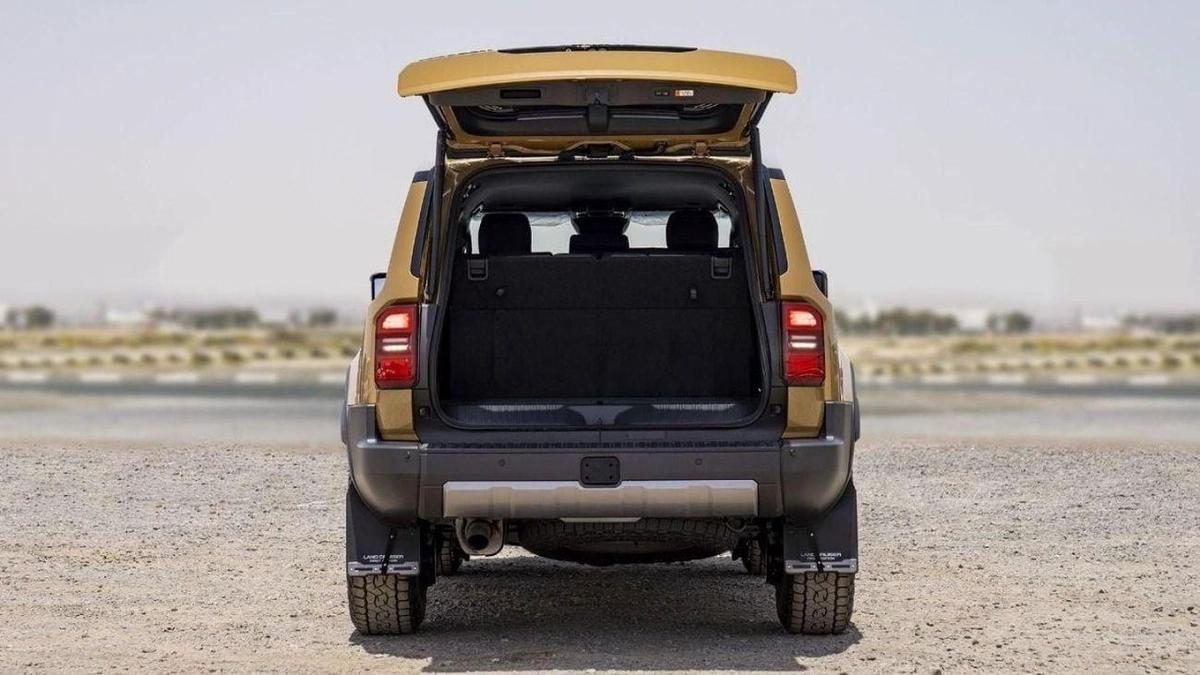 Toyota Prado (LHD) TOYOTA PRADO 250 2.4P AT FIRST EDITION MY2025 – SAND & GREY ROOF-8-8