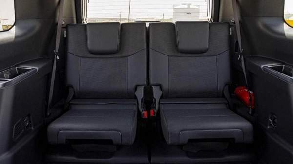Toyota Prado (LHD) TOYOTA PRADO 250 2.4P AT FIRST EDITION MY2025 – SAND & GREY ROOF