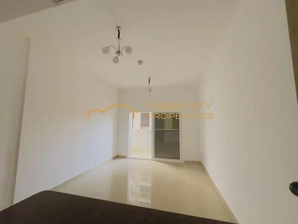 Prime Location | Vacant | Large Layout