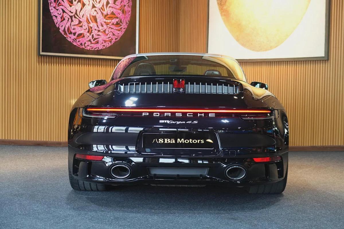 2024 Porsche 911 Targa 4S | Very low Mileage | Payment plan-5-5