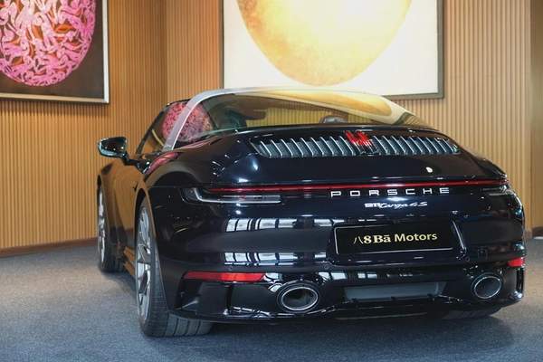 2024 Porsche 911 Targa 4S | Very low Mileage | Payment plan