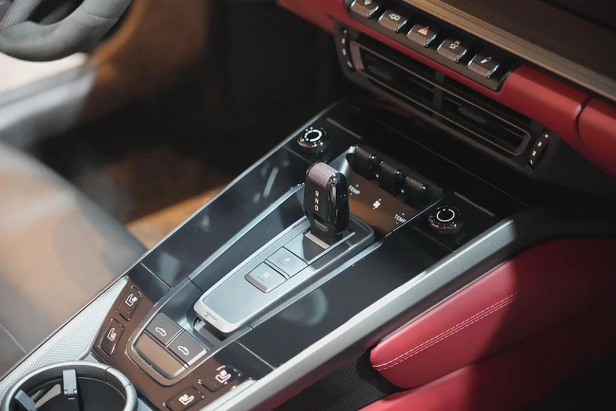 2024 Porsche 911 Targa 4S | Very low Mileage | Payment plan-11-11