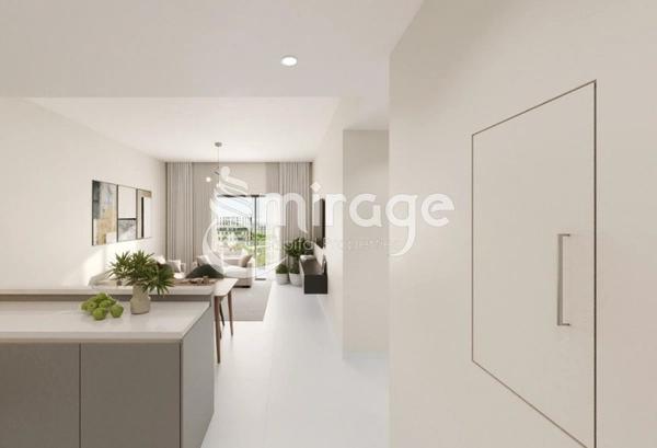 Luxury 1BR Unit | Premium Facilities | Prime Area