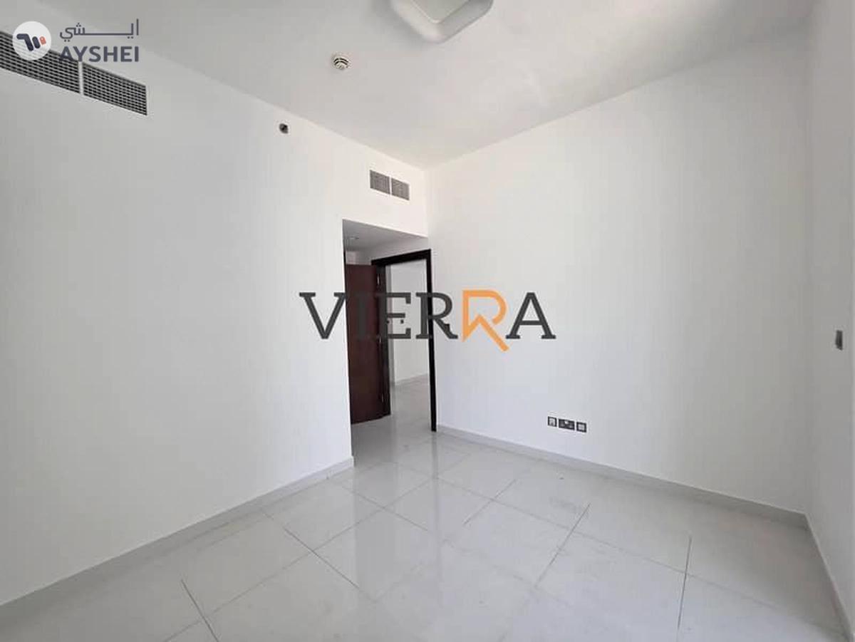 Spacious | Vacant | Prime Location l Perfect View-1-1