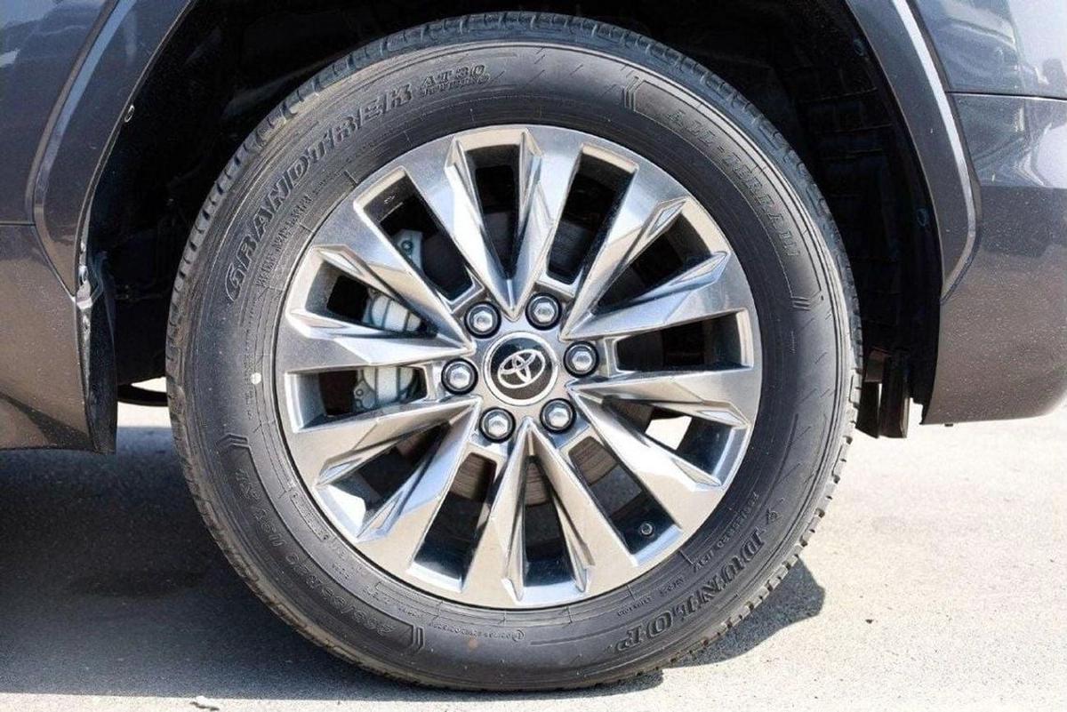 Toyota Land Cruiser GXR-9-9