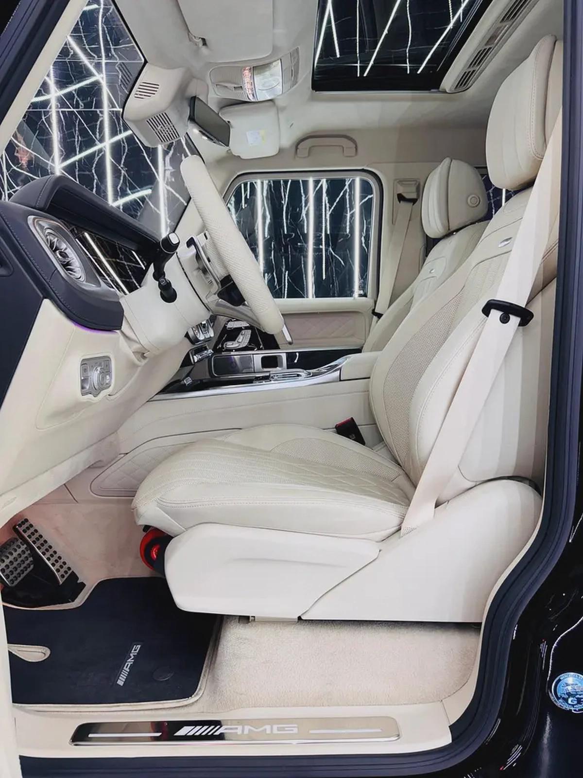 Mercedes-Benz G-Class 63 AMG 2025 European specs for 945,000.00 AED-15-15