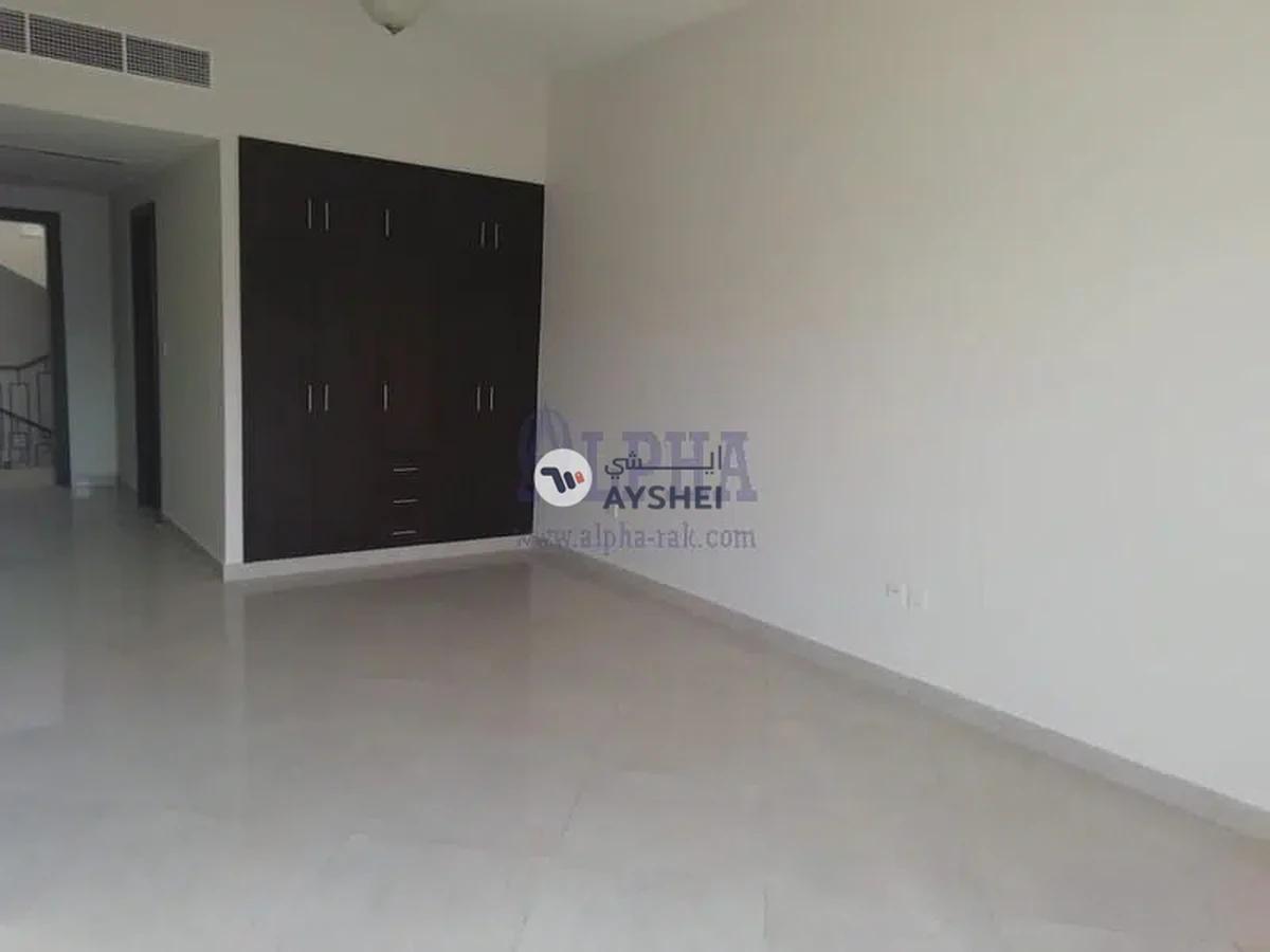 Al Hamra Village Town Houses, Al Hamra Village, Ras Al Khaimah-4-4