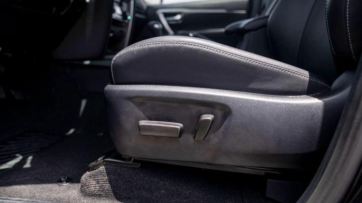 Toyota Fortuner Toyota Fortuner 2.8L Diesel Full Option 2024-7-7