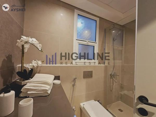 Pay 62677 | Monthly 5281 | All Nationalities | Free Hold | No Commission