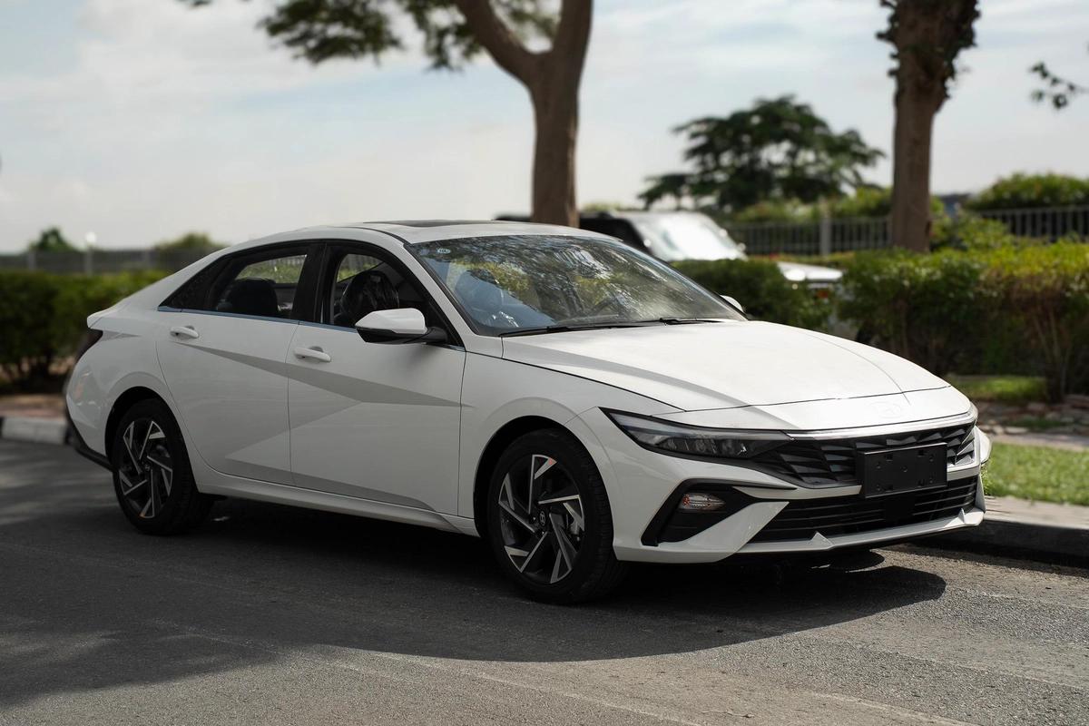 HYUNDAI ELANTRA 1.5 CHINESE SPECS 2025 MODEL FULL OPTION-0-0