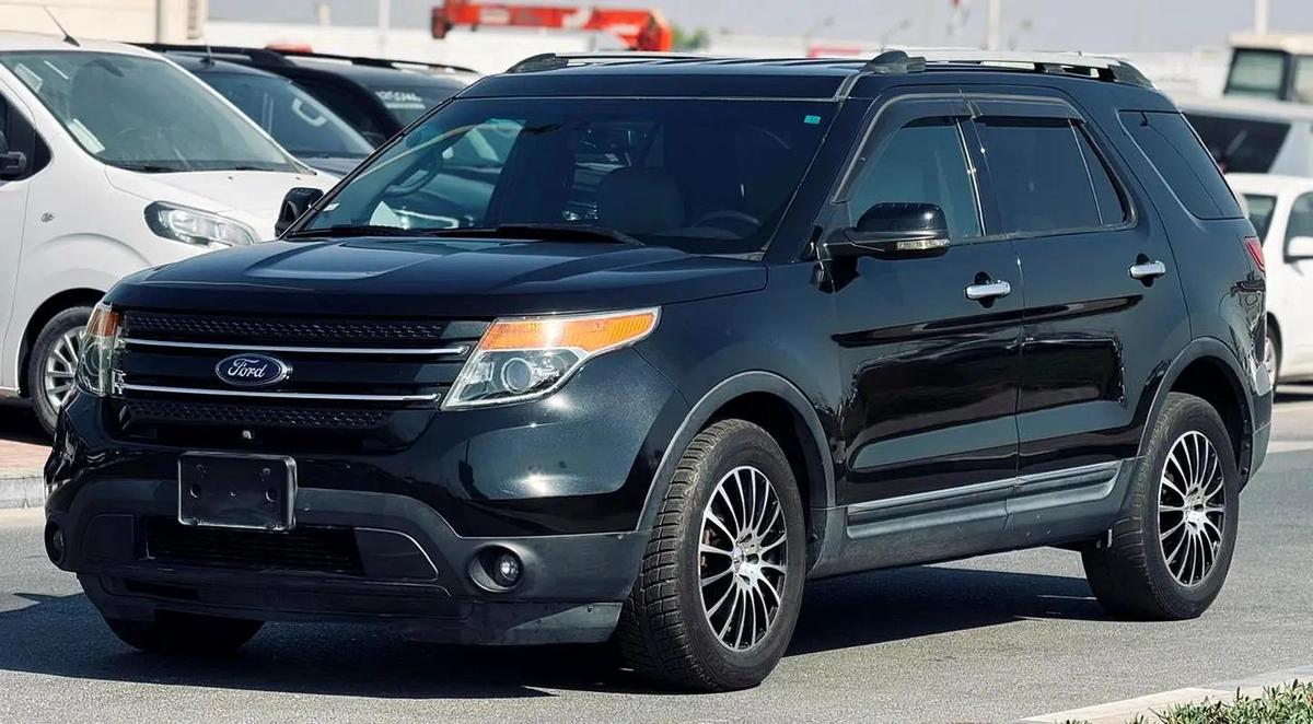 FORD EXPLORER | XLT I WHITE INTERIOR | 2013 | ONLY : 115,375 KM | JAPAN IMPORT | CLEAN TITLE-0-0