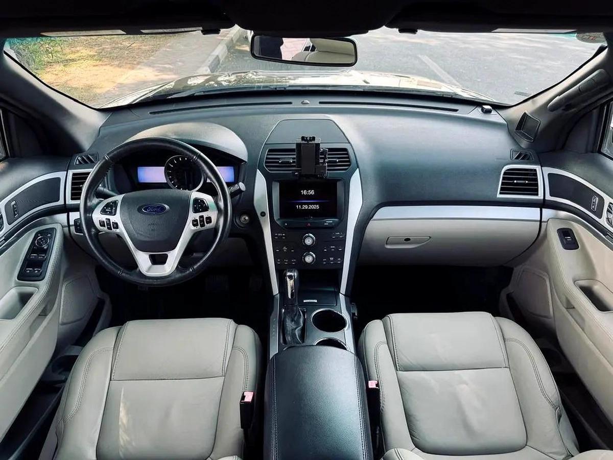 FORD EXPLORER | XLT I WHITE INTERIOR | 2013 | ONLY : 115,375 KM | JAPAN IMPORT | CLEAN TITLE-9-9