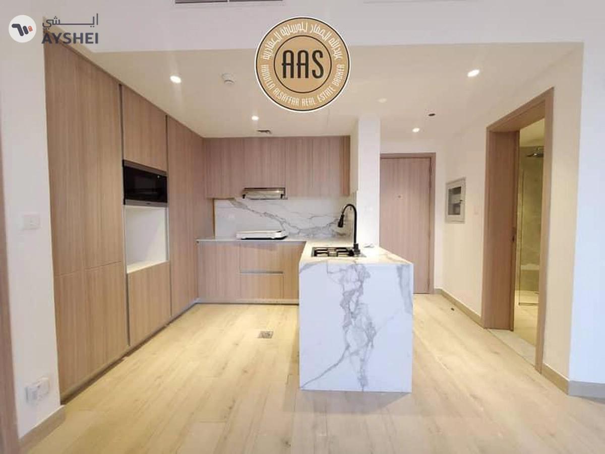 Exclusive 2BR Apartment | Skyline Views | Ready to Move | Mortgage Available-10-10