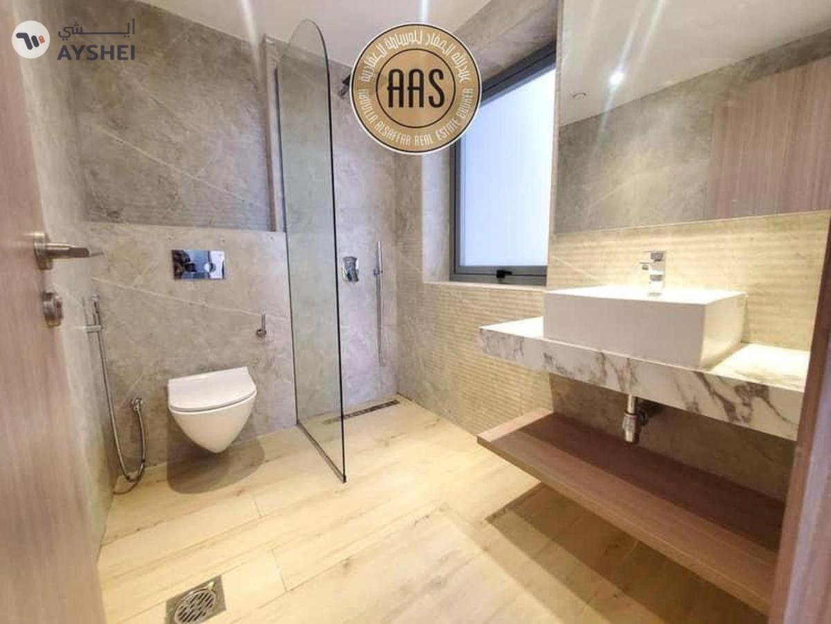 Exclusive 2BR Apartment | Skyline Views | Ready to Move | Mortgage Available-5-5