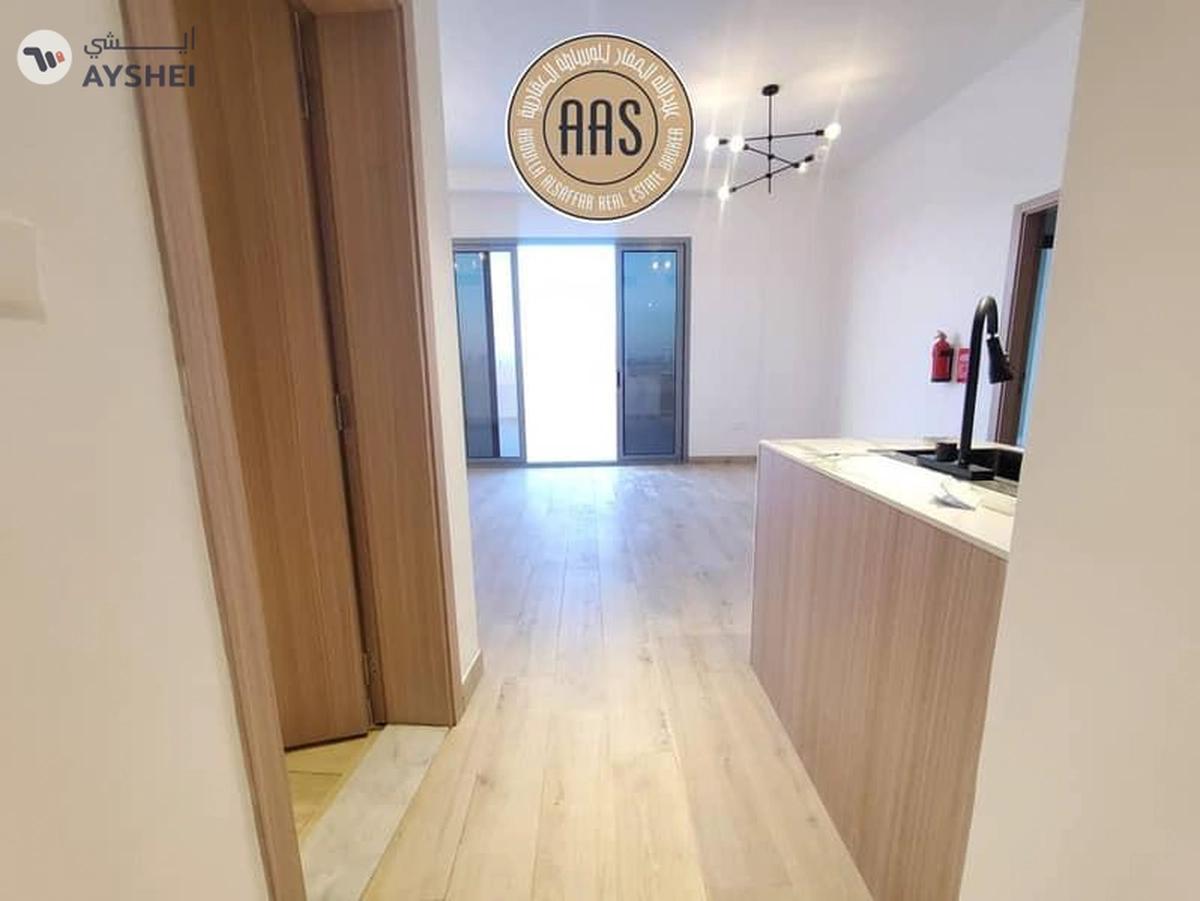 Exclusive 2BR Apartment | Skyline Views | Ready to Move | Mortgage Available-8-8